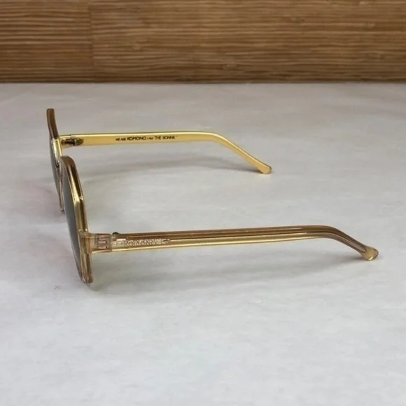 KOMONO Bonnie Clear Gold Sunglasses NEW Geometric Oversized